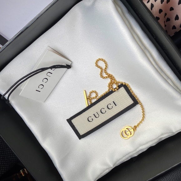 Gucci Jewelry - GUCCI 18K Gold Running G Bracelet